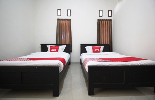 Bandar Lampung Hotel | OYO 1547 Wisma Ray Syariah