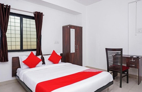 Phase 1 Hotel | OYO 78447 Flagship Shri Krishna Hotel