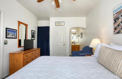 Oceano House | Pacific Plaza #307 - Sand Dollar - 1BdrmUp-K