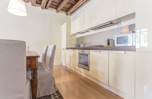 Historic Centre Apartment | Padova - Via Tadi 39