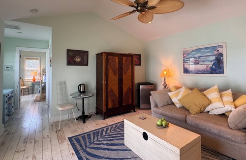 Flamingo Parks House | Palm Ridge House