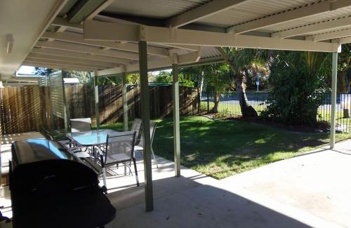Rainbow Beach House | Palmgrove 2 Rainbow Beach