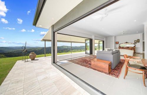 Bald Knob Apartment | Panorama Farm - 3BD Hinterland Hideaway