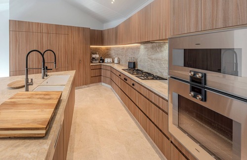 Hamilton Island House | Papillon, Papillon on Hamilton Island
