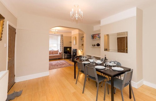 Shrewsbury House | Pass the Keys 3 Storey Townhouse