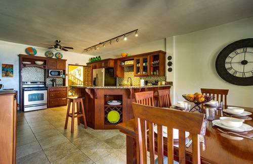 Placencia Villa | Peaceful 2BR Villa w/Shared Pool, Near Beachfront