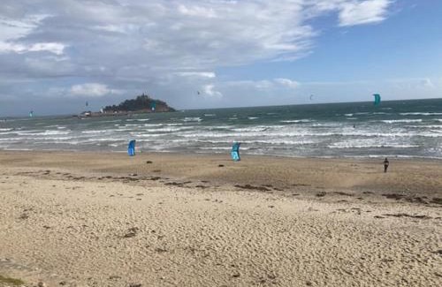Relubbus Ski Chalet | Peaceful Caravan Stay at River Valley Country Park, Cornwall