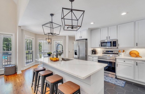 Okatie House | Peaceful gated private 4-Acre property with pool, game room, and fire pit!