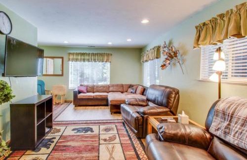 North Upper Truckee House | Peaceful Pines Retreat