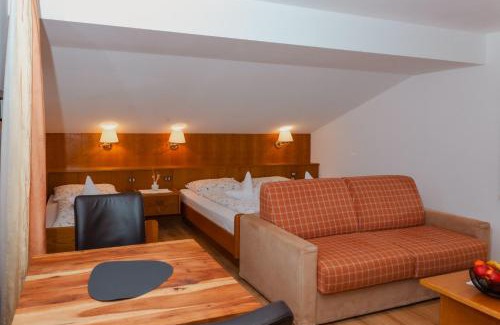 Tirolo Hotel | Pension Lafod