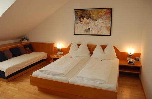 Bad Blumau House | Pension zur Post