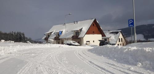 Cervena Voda Apartment | "PENZION NA BUKOVÉ HOŘE" - apartmánový dům, Horský resort Buková hora