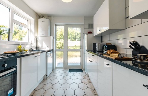 Southampton House | Perfect for contractors