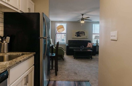 Chatham-Arch Apartment | Perfect for Events | 3 Private Apts by Lucas Oil