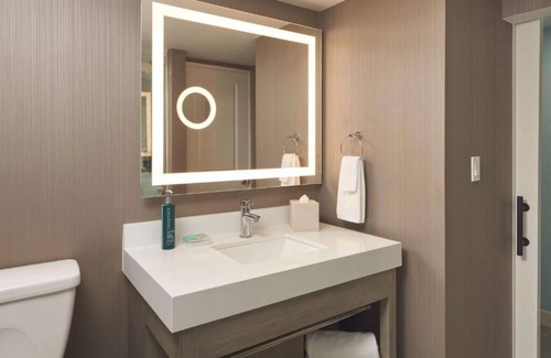 Cocoa Beach Hotel | Perfect Spot for Unwinding! Outdoor Pool, Parking, Steps to Beach!