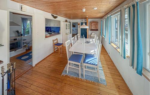 Skummesloevsstrand House | Pet Friendly Home In Skummelslövsstrand