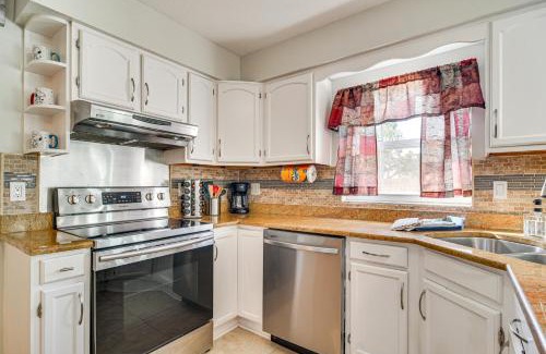 Largo House | Pet-Friendly Home with Pool and BBQ in Largo