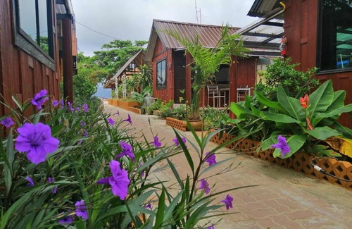 Ko Phi Phi Resort | Phi Phi Long Beach Bungalow ( Had Yao)