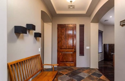 South Mountain House | Phoenix, AZ 4br/4ba Single Story 2 Master Suites !