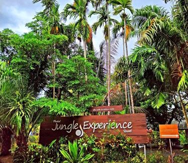 Karon Hotel | Phuket Jungle Experience Resort