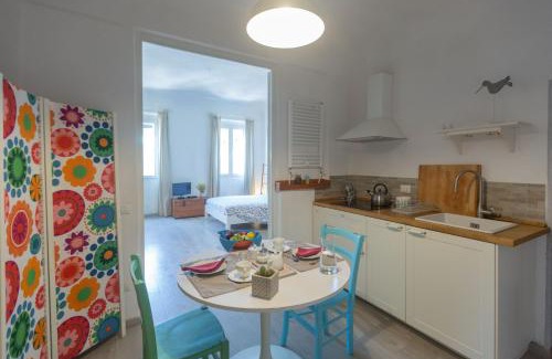 San Lorenzo Apartment | Piazza del Mercato Centrale