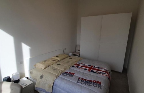 Carate Brianza Apartment | Piazza IV Novembre