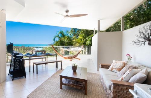 Airlie Beach Villa | Picture Perfect On Azure