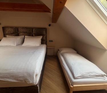 Praprotna Polica Apartment | Pin`s apartment