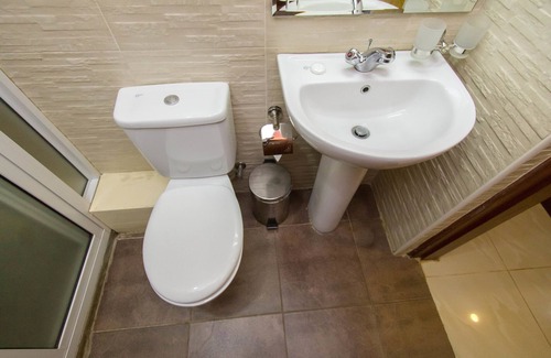 Kisumu Hotel | Pinecone Hotel