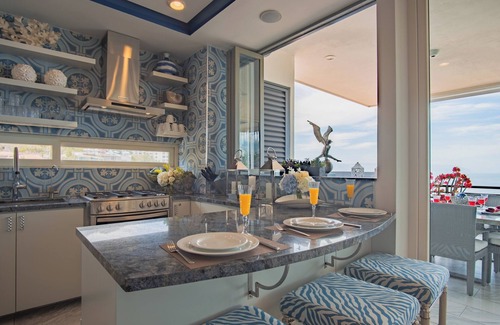 Romantic Zone Apartment | Pinnacle Resorts 180
