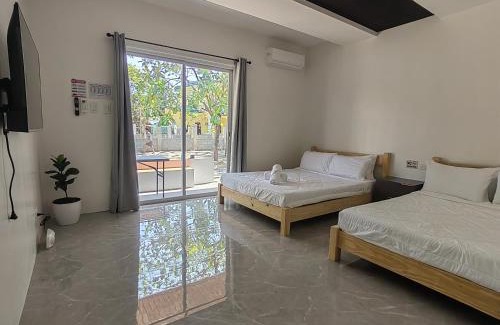 San Narciso Apartment | Pip.Avenue Beach House