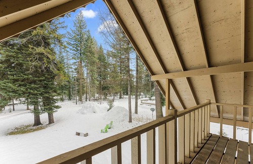 Tamarack Resort House | Piston Peak Cabin - 1/2 mile from Tamarack