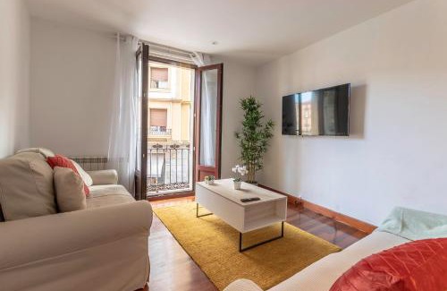 Bilbao Old Town Apartment | Plaza Unamuno - Casco Viejo - PARKING opcional