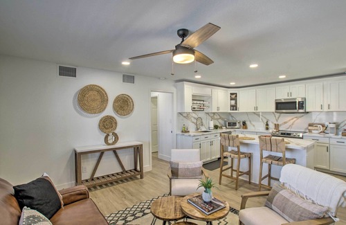 Apache Junction Condo | Pool Access: Mtn-View Condo in Apache Junction!