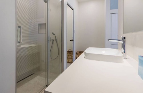 Rancho Apartment | Portside Apartments - Apt # 3 (Downtown view)