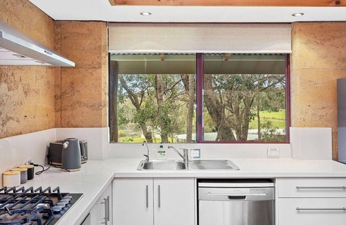 Quedjinup House | Possum Cottage - bush hideaway