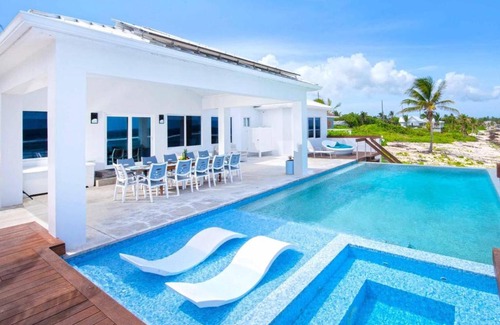 Bodden Town House | Present Moment by Grand Cayman Villas & Condos