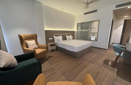Zirakpur Hotel | Pride Inn