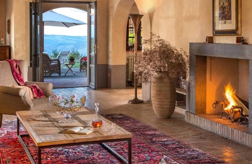 San Casciano dei Bagni Villa | Private villa with swimming pool in Tuscany
