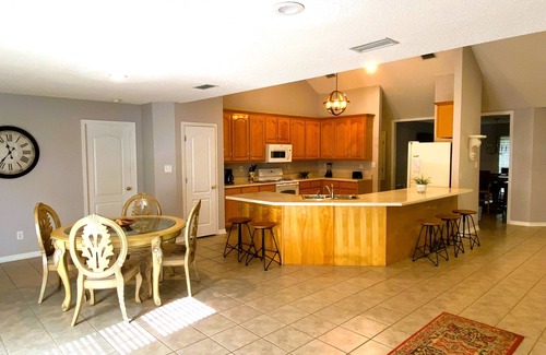 Foley House | Private spacious home on 5 acres just minutes from the beaches and theme parks!