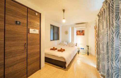 Nakakasai Apartment | QiQi House Tokyo まるごと新築一軒家宿 Spacious New Home, 8 Guests, Easy Airport & Disney Access