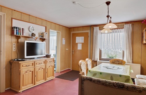 Trusetal House | Quaint Holiday Home with Private Balcony in Trusetal