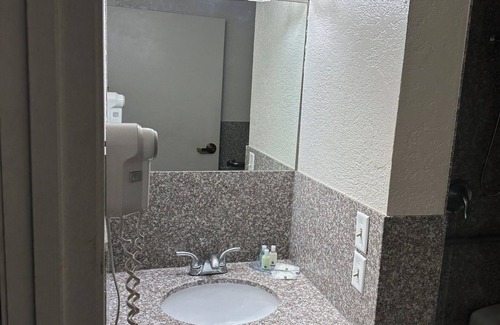 Downtown Tucson Hotel | Quality Inn Tucson Downtown near Convention Center