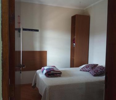 Sao Roque House | Quarto com vista para montanhas a 5 minutos da Estrada do Vinho
