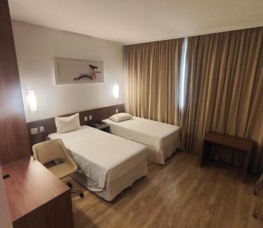 Linhares Hotel | Quarto Econômico dentro do Samba Hotel Linhares
