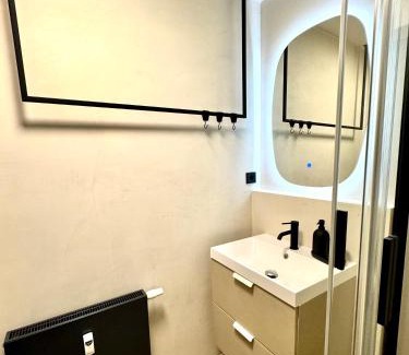 Outer Neustadt Apartment | Queen Loui: Comfy Apartment mit Tiefgarage