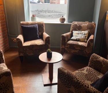 Berwick-upon-Tweed Hotel | Queens Head Hotel