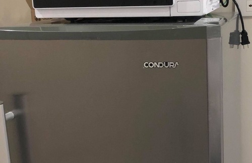 Project 8 Condo | Quezon City Space w/Fast WIFI and Netflix