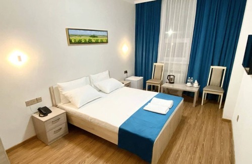 Nur-Sultan Hotel | QUL-Khadisha