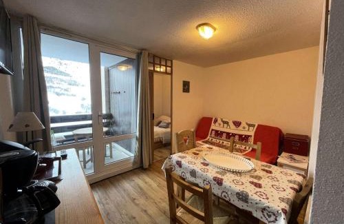 Mont-de-Lans Apartment | Résidence Arc En Ciel B - 2 Pièces pour 4 Personnes 981